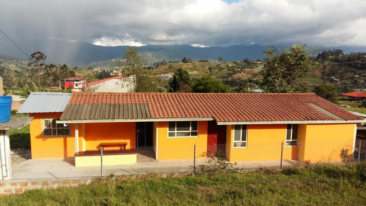 Hospedaje Carigan Loja Exterior foto